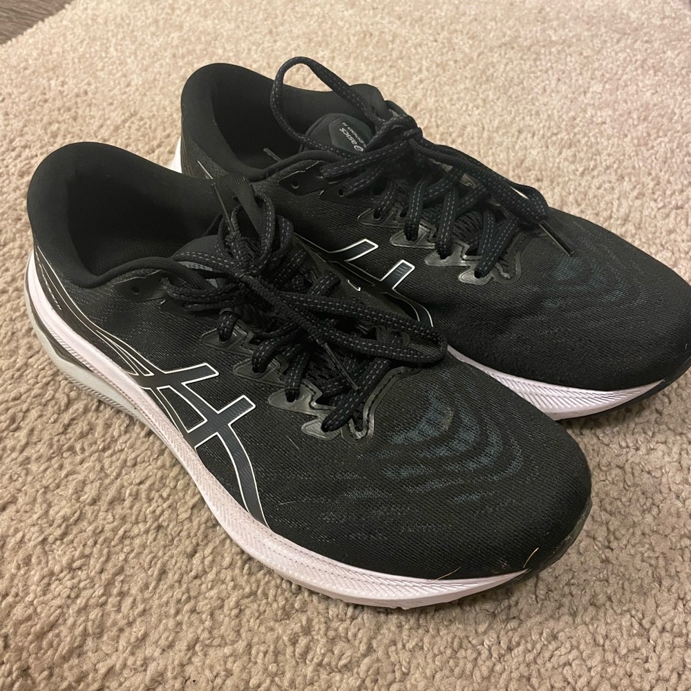Women’s Asics